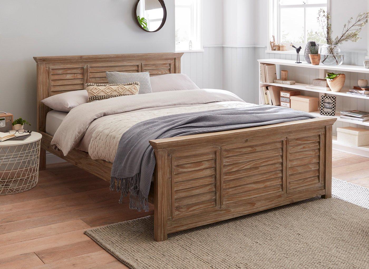 Clark K White Wash Wooden Bed Solid Slats 5 0 King Bed Sava