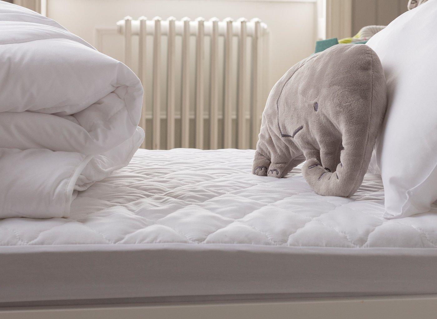 kids bed mattress protector