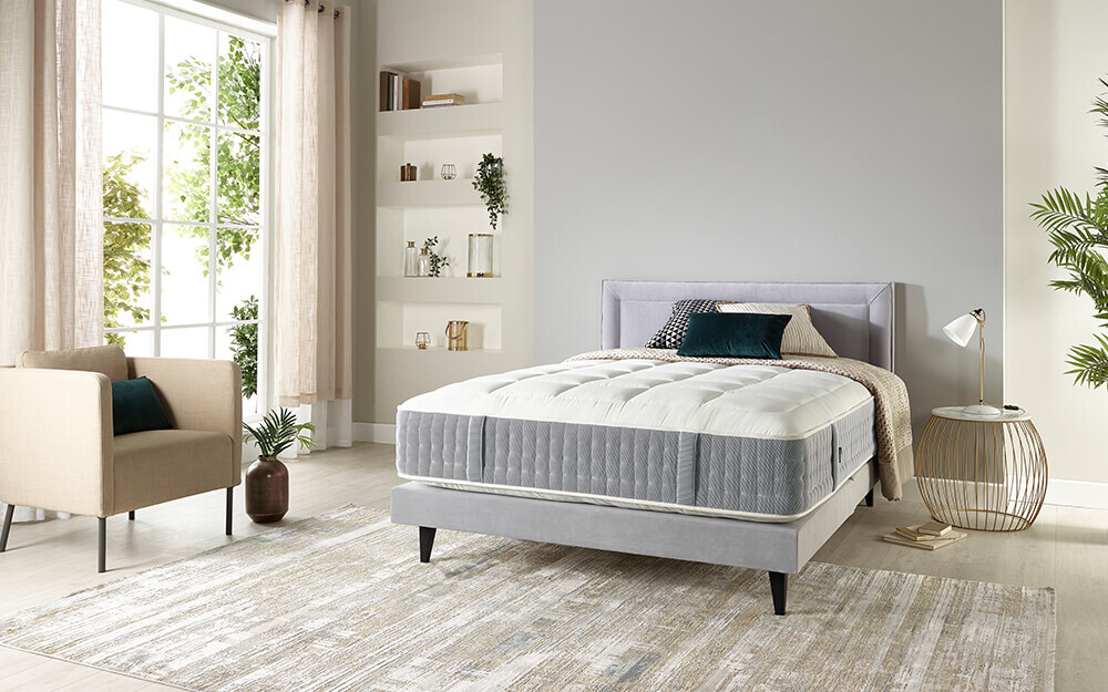 Harrison Spinks Quilted Fusion 12000 Pocket Mattress Super King | Bed Sava