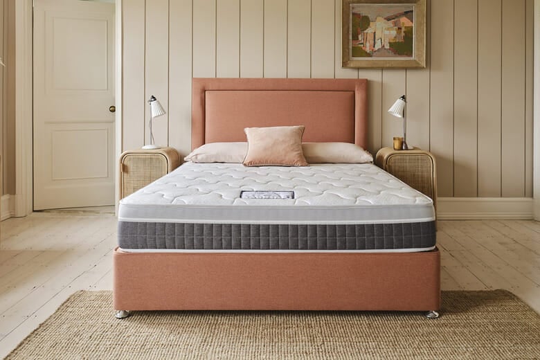 Sleepeezee Fusion Pro Hybrid Mattress Super King | Bed Sava