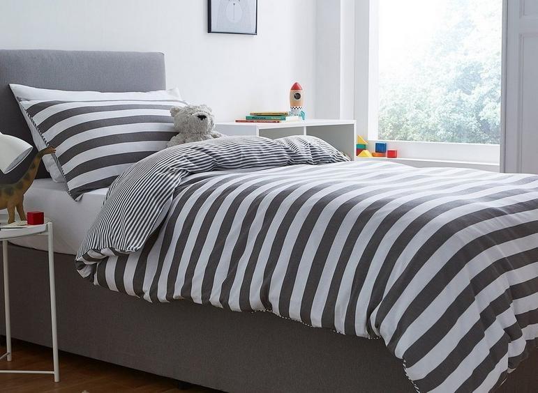 Silentnight Jersey Stripes Duvet Set  Grey | Bed Sava