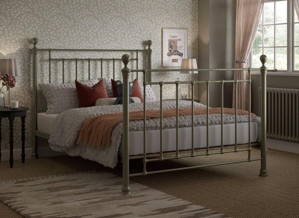 Hatti Metal Bed Frame  46 Double  Brown | Bed Sava