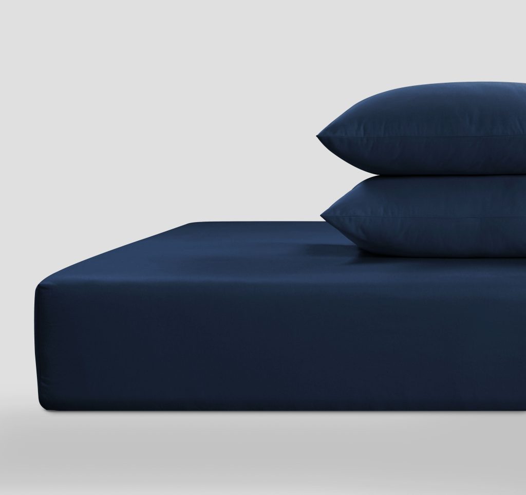 800 Thread Count Egyptian Cotton Grand Splendour Lux Buttery Smooth Lux Fitted Sheet - Navy Peony, Single / Standard / Navy Peony