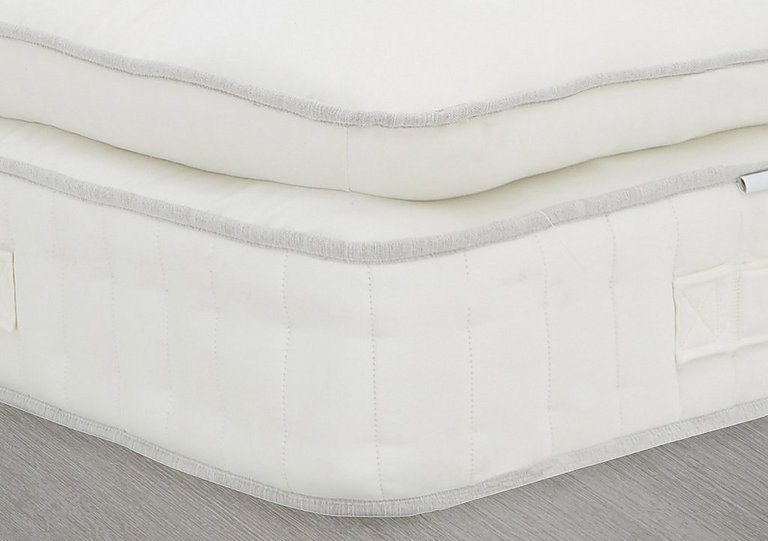 Harrison Spinks - Yorkshire 10K Zip and Link Pillow Top Medium Medium/Firm Mattress - King Size