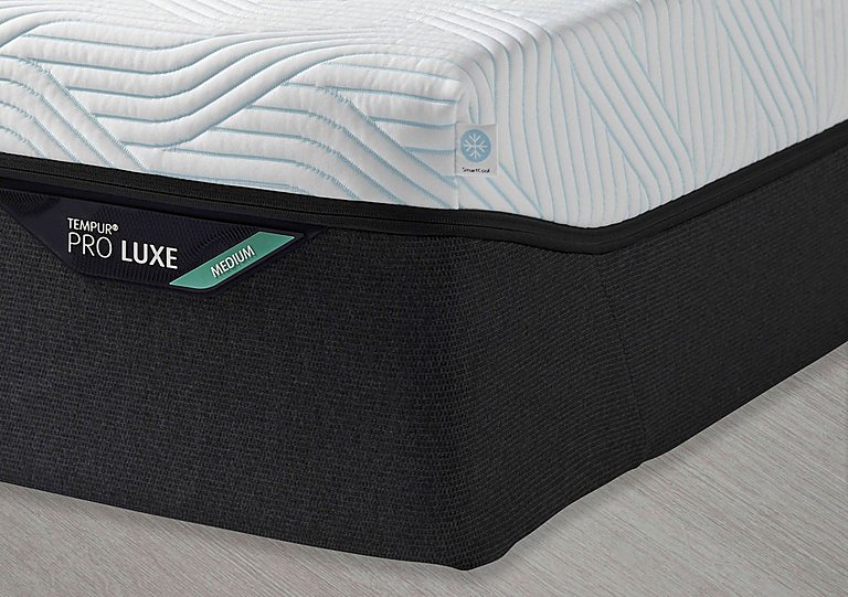 TEMPUR - Pro Luxe SmartCool Medium Mattress - King Size