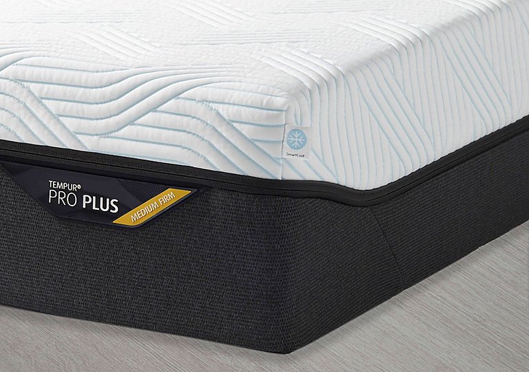TEMPUR - Pro Plus SmartCool Medium Firm Mattress - King Size