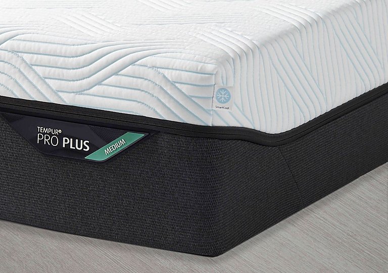 TEMPUR - Pro Plus SmartCool Medium Mattress - King Size