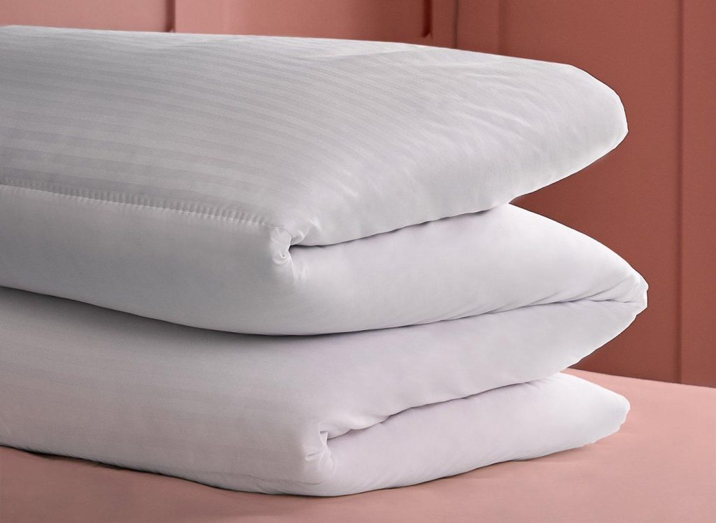 Silentnight Hotel Collection 105 Tog Duvet Sking  60 Super King | Bed Sava