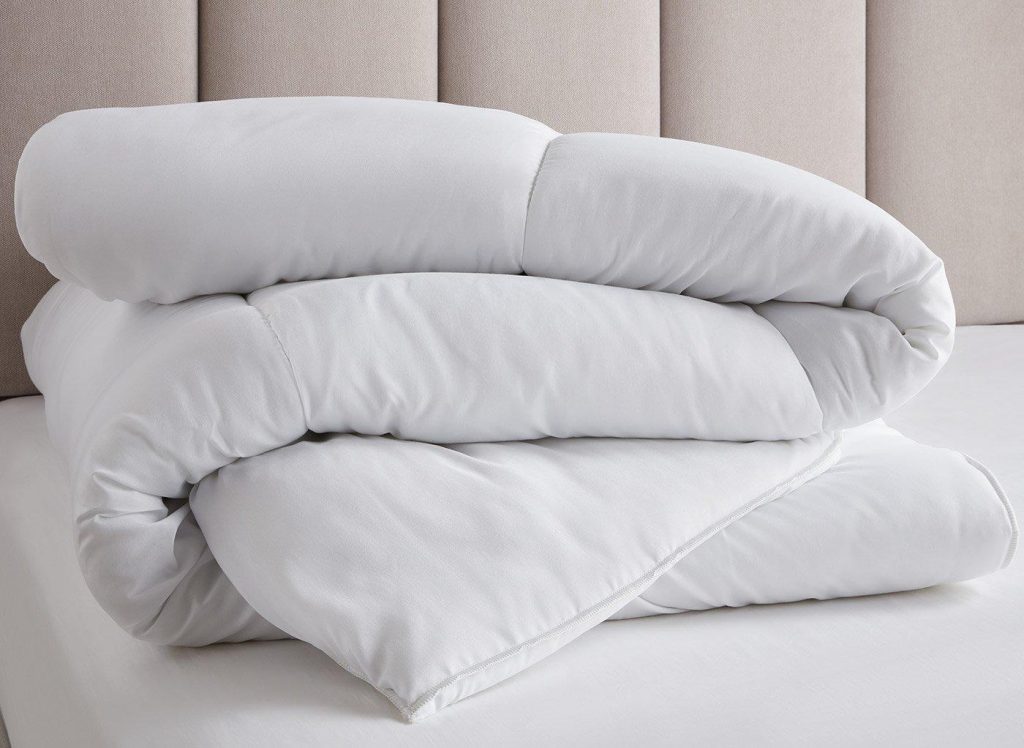 Silentnight Hibernate Duvet  50 King | Bed Sava