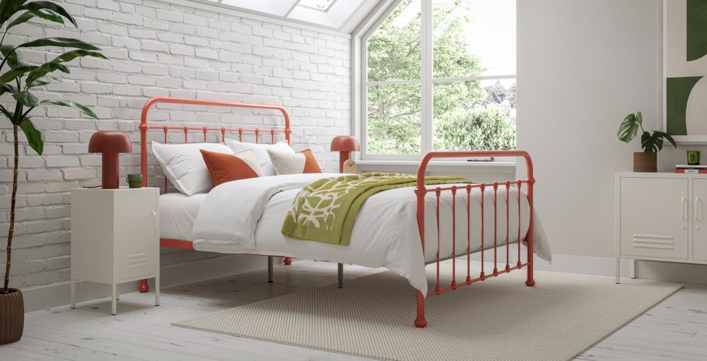 Oliver Bed - Rust, King