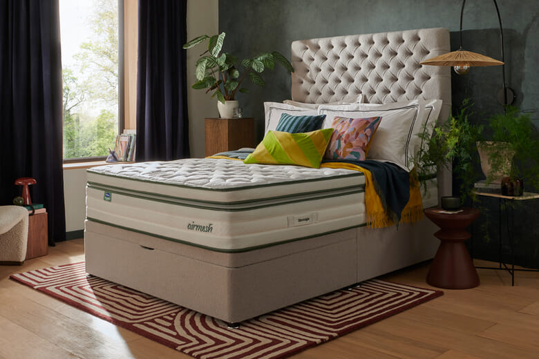 Silentnight Eco Comfort Airmesh 3000 Pocket Mattress Double | Bed Sava