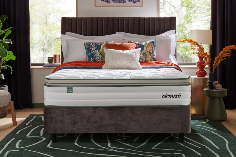 Silentnight Eco Comfort Airmesh 2000 Pocket Pillow Top Mattress Super King | Bed Sava