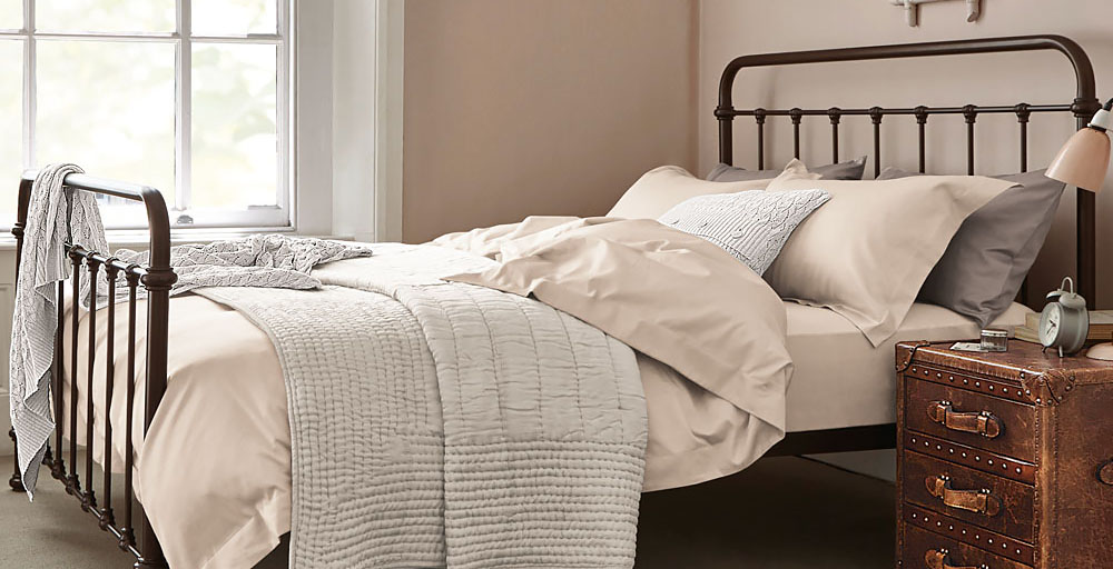 Oliver Bed - Bronze, King