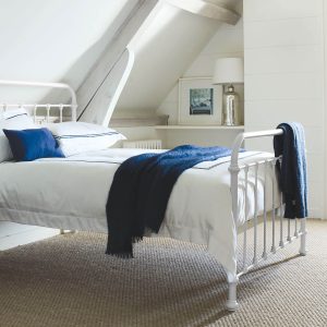 Oliver Bed  Porcelain White Small Double | Bed Sava