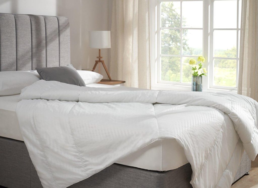 Dreams Anti-Allergy 4.5 Tog Duvet - 5'0 King