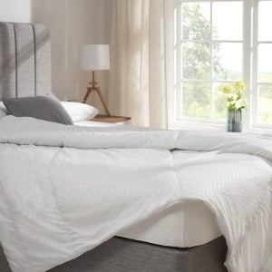 Dreams Anti Allergy 45 Tog Duvet  30 Single | Bed Sava