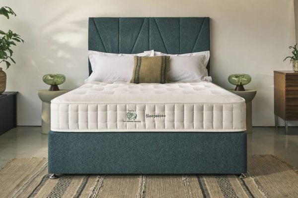 Sleepeezee Campaign for Wool Luxe 1200 Mattress + Premium Divan Bed  Bednextday Marine End Opening Ottoman Super King | Bed Sava