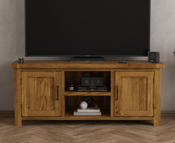 Harrogate Rustic Solid Oak Widescreen TV Cabinet | Bed Sava