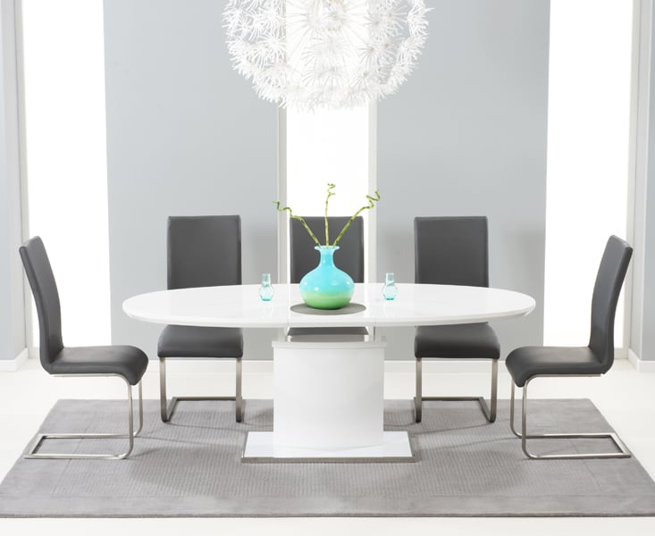 Extending Valzo 160cm White High Gloss Pedestal Dining Table with 4 White Austin Chairs