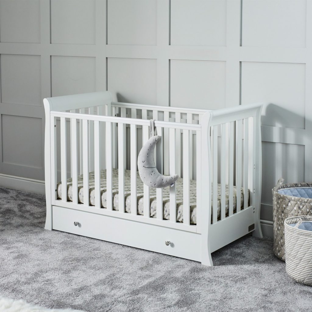 Ickle Bubba Snowdon 4 in 1 Mini Cot Bed