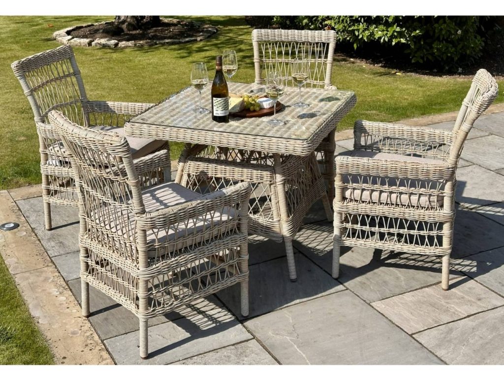 Solace+Co Provence Collection Outdoor 4 Seater Dining Set