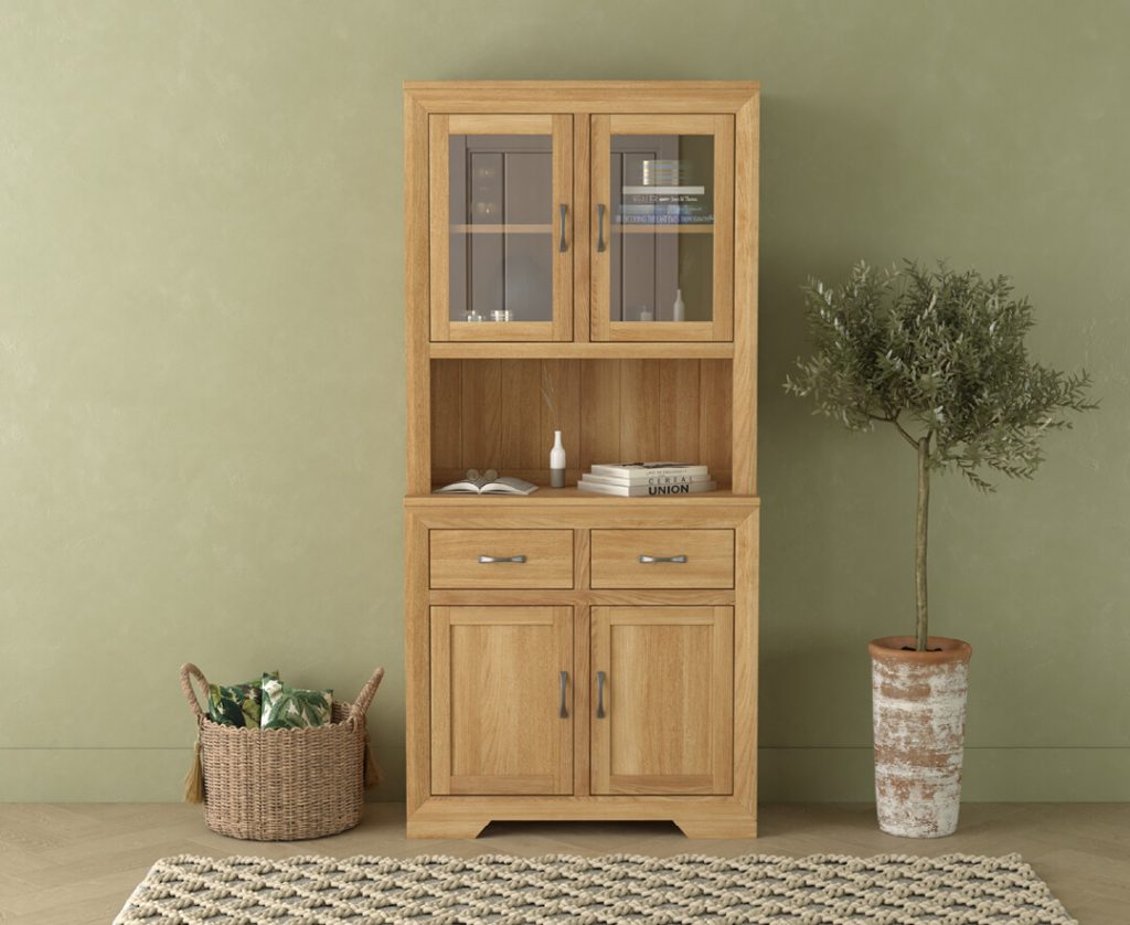 Tilt Solid Oak Small Dresser