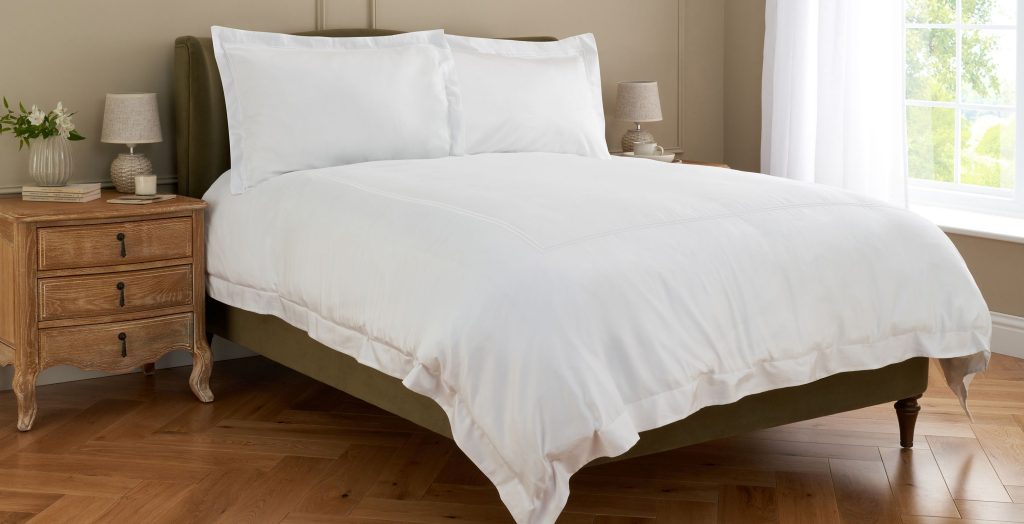 Cotton Collection Double Row Cord Bed Linen Set - White, Double