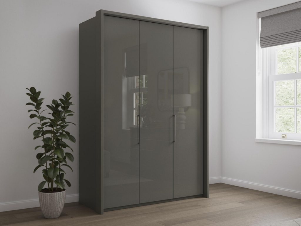 Sicily 3 Door Bi-Fold Wardrobe