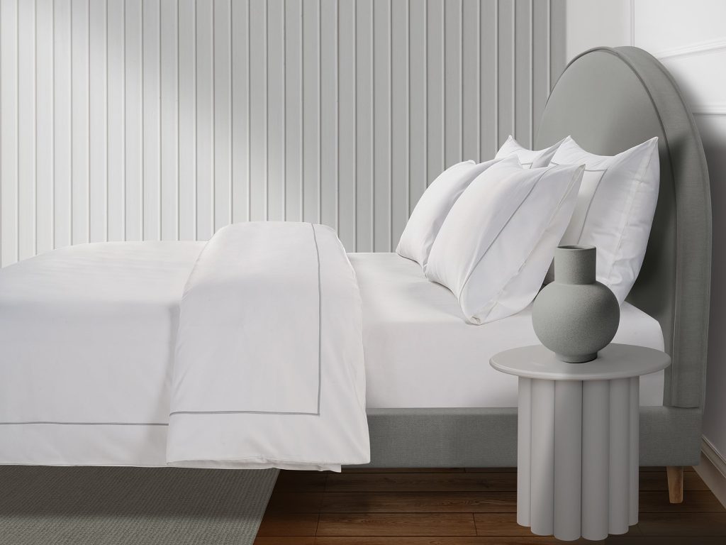 800 Thread Count Egyptian Cotton Cedarhurst Lux Buttery Smooth Duvet Cover - Silver Dove Grey, King / Brilliant White with Silver Dove Grey