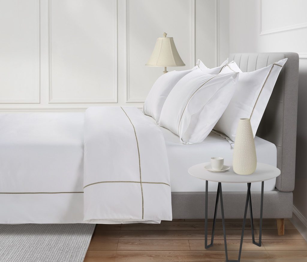 800 Thread Count Egyptian Cotton Kensington Lux Buttery Smooth Duvet Cover - Simply Taupe, Double / White with Taupe