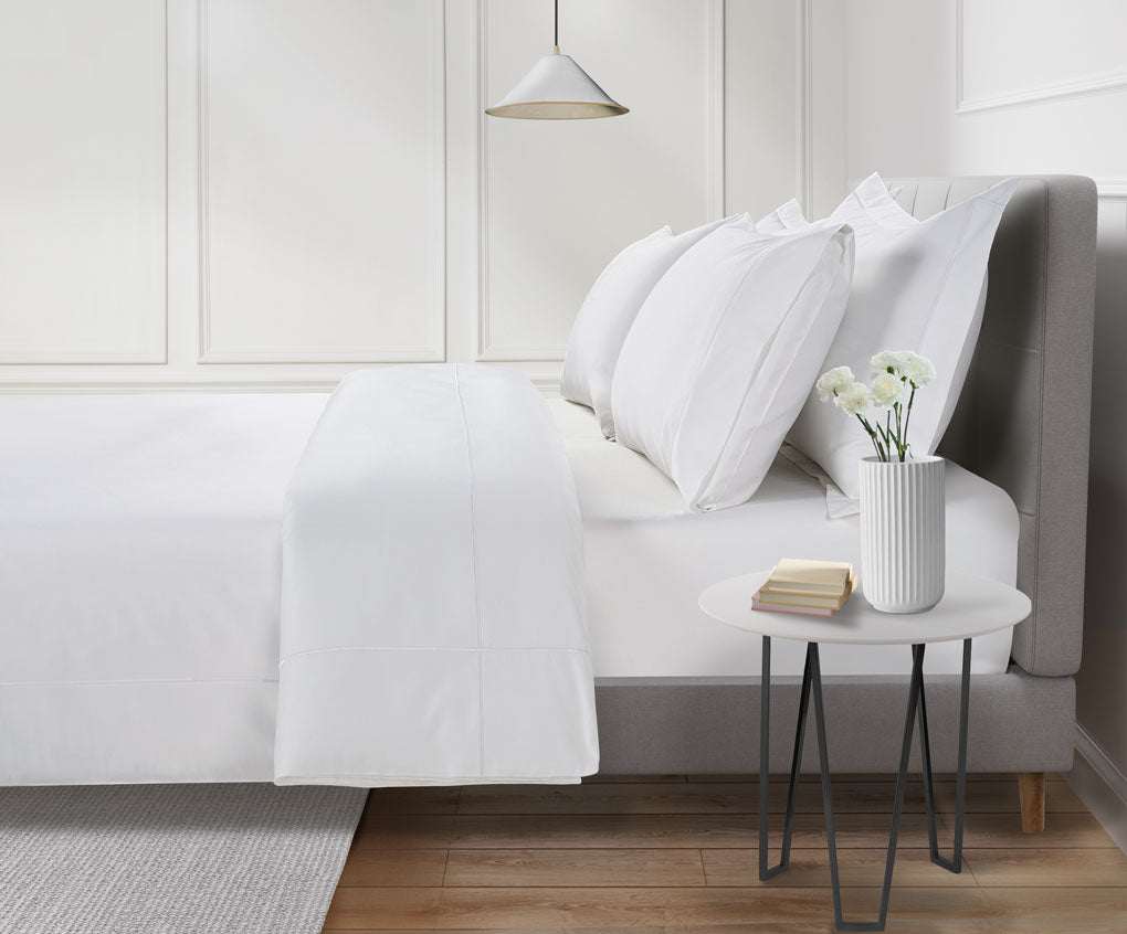 800 Thread Count Egyptian Cotton Kensington Lux Buttery Smooth Duvet Cover - White, Single / White
