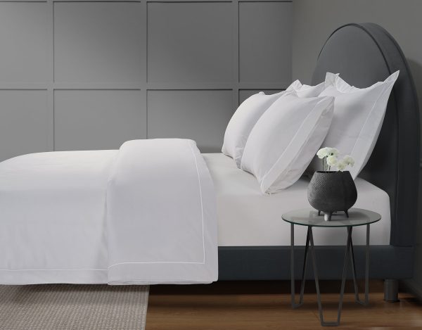 300 Thread Count Percale Oakwood Duvet Cover  Brilliant White Double  Brilliant White | Bed Sava