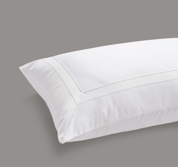 800 Thread Count Pair 2 Pillowcases of Egyptian Cotton Royalton Lux Buttery Smooth Pillowcases  Brilliant White Oxford  White | Bed Sava