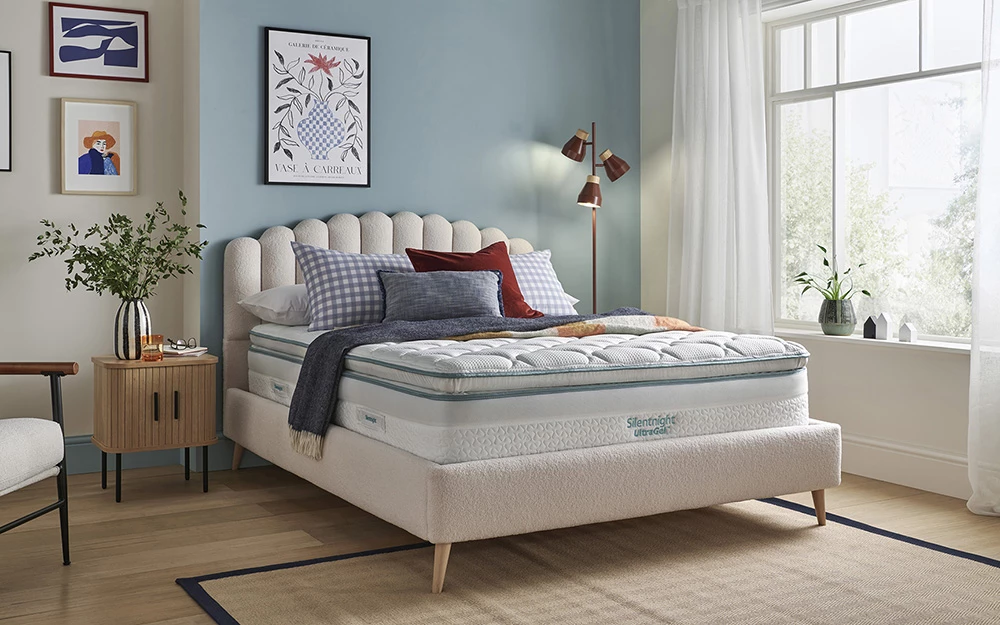 Silentnight UltraGel Cool-to-Touch 2000 Mirapocket Pillow Top Mattress, Double