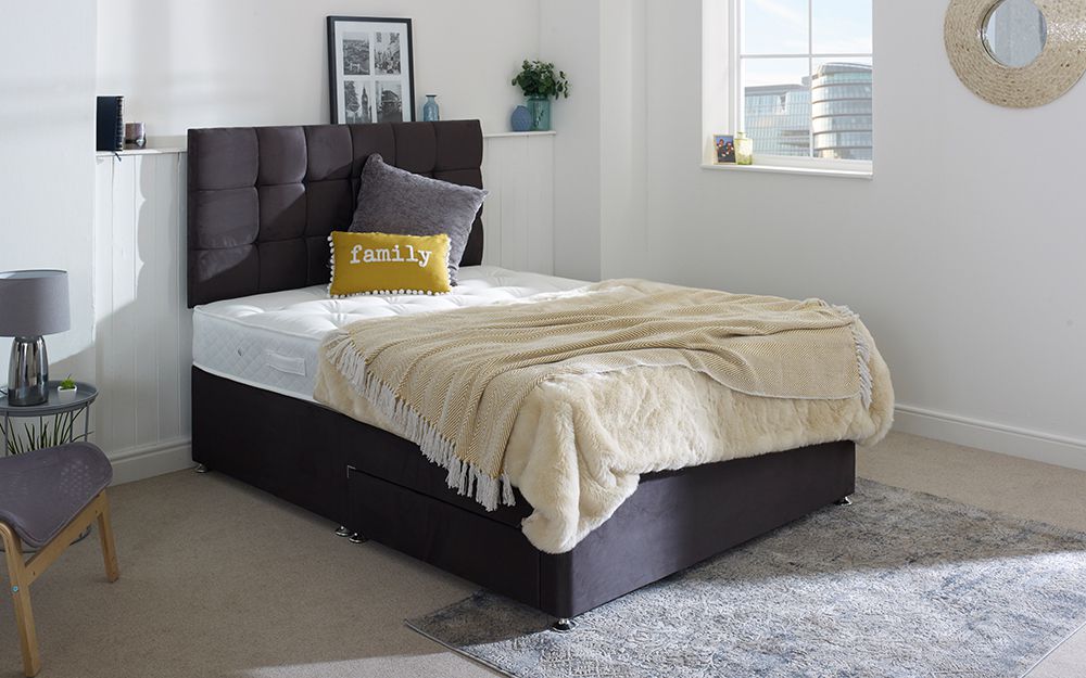 Sleepeezee Classic Ortho 800 Pocket Mattress, Small Double