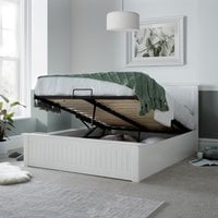 Dawson White Wooden Ottoman Bed - White / King