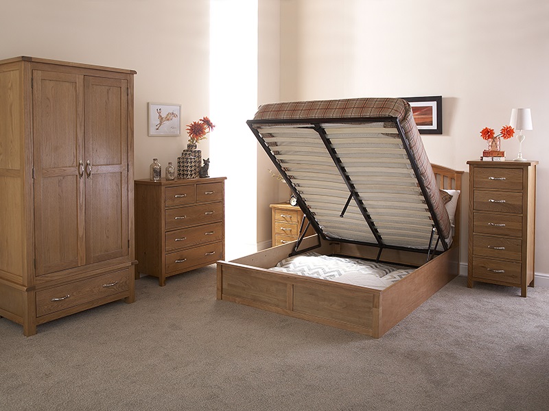 GFW Madrid Oak Ottoman King Size Oak Ottoman Bed