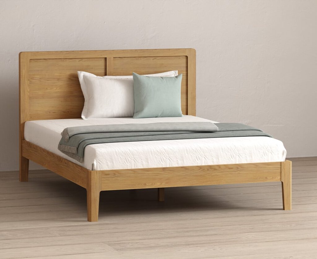 Loxton Solid Oak Kingsize Bed