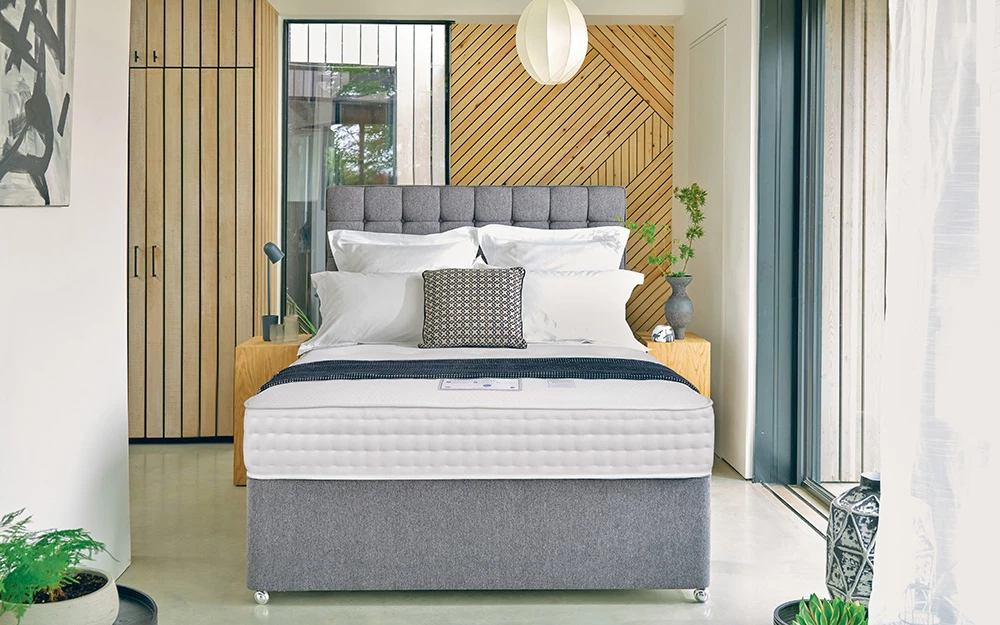 Sleepeezee Ultimate Ortho 2000 Pocket Mattress, King Size