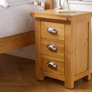 Birlea Woburn Small 3 Drawer Bedside Oak Oak Bedside Chest | Bed Sava