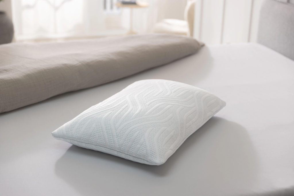 TEMPUR Cloud Air SmartCool¢ Soft Pillow