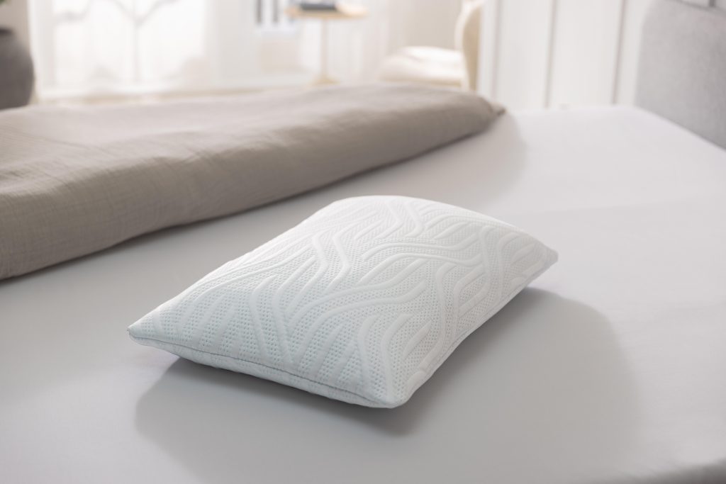 TEMPUR Cloud Air SmartCool¢ Medium Pillow