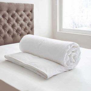 Bedeck of Belfast Microfibre Kingsize Duvet 45 Tog | Bed Sava