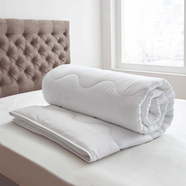 By Bedeck Platinum Collection Microcheck Single Duvet 105 Tog | Bed Sava