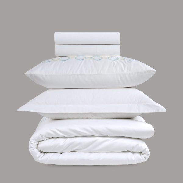 800 Thread Count Egyptian Cotton Benedict Bedding Set  White and Light Blue King  White and Gold | Bed Sava