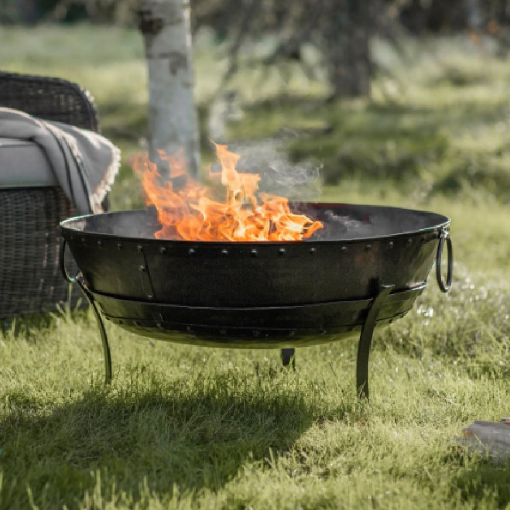 Abbots Outdoor Round Metal Fire Pit In Black