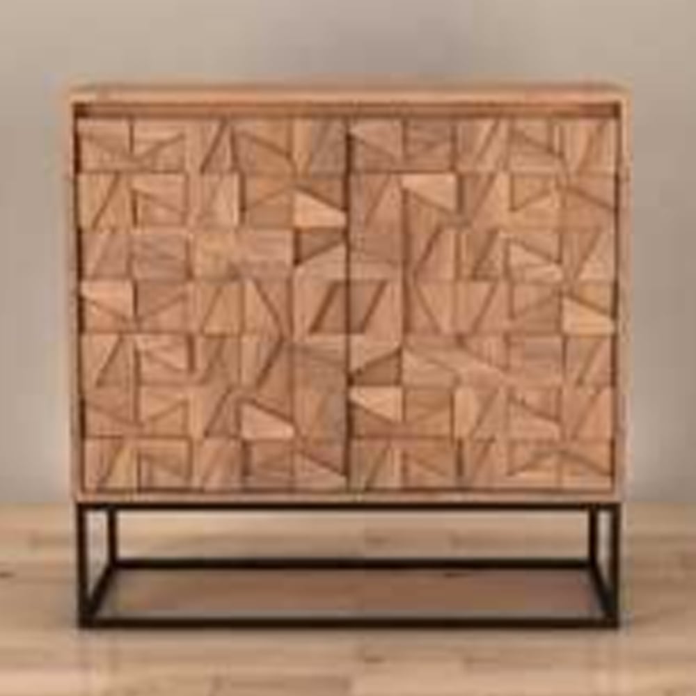 Accord Wooden Drinks Cabinet With 2 Doors In Oak