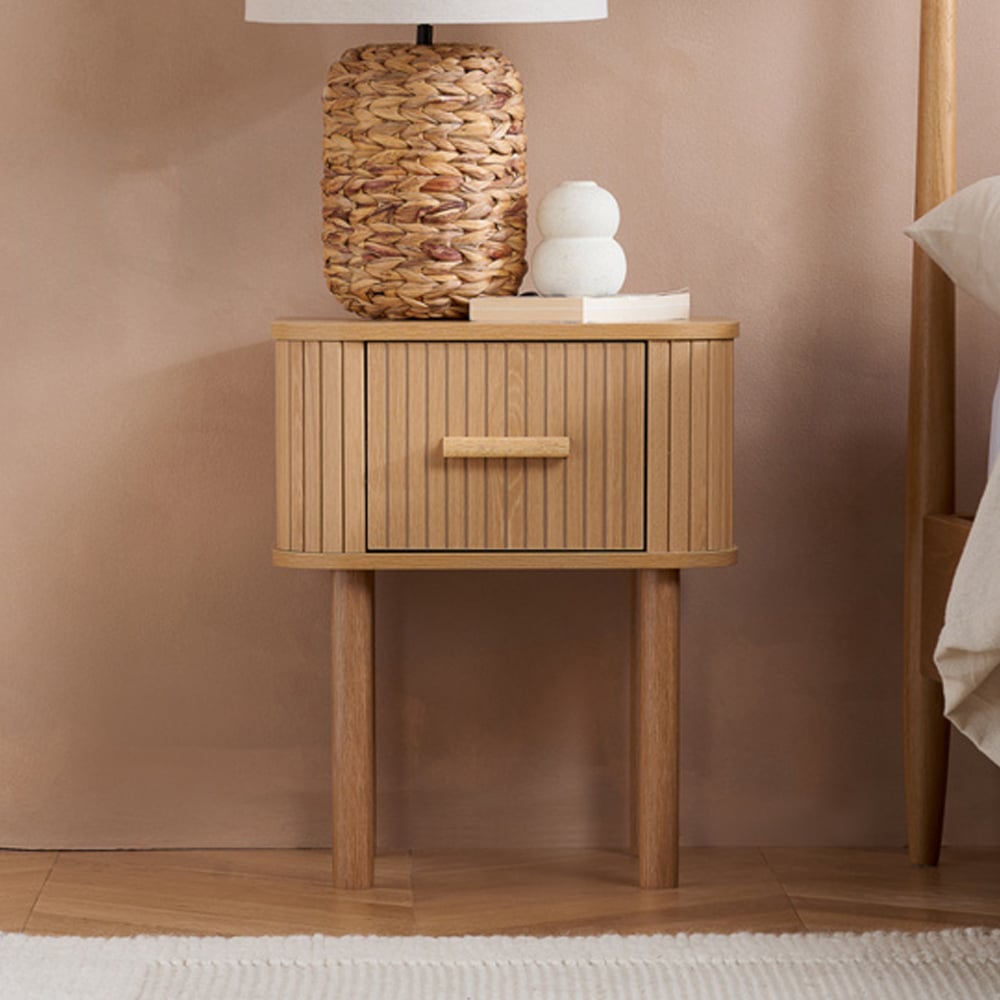 Avenel Wooden Bedside Cabinet With 1 Drawer In Oak