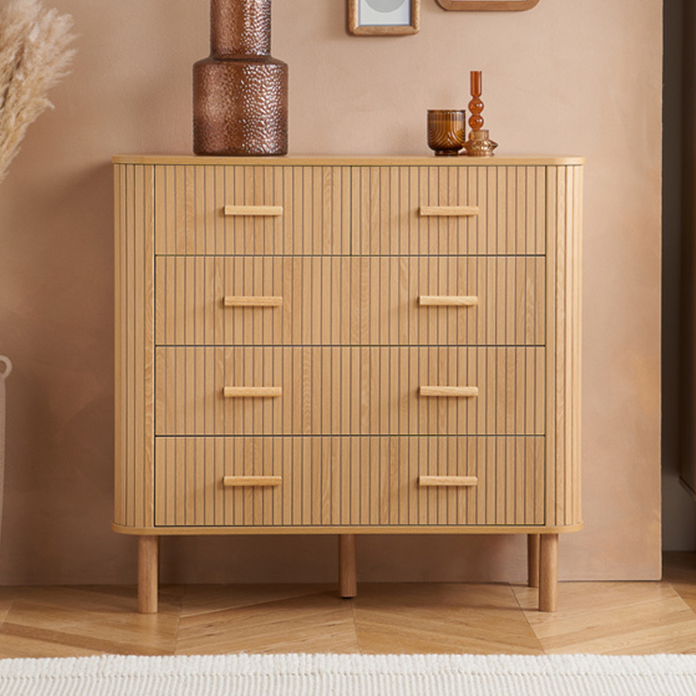 Avenel Wooden Chest Of 5 Drawers In Oak