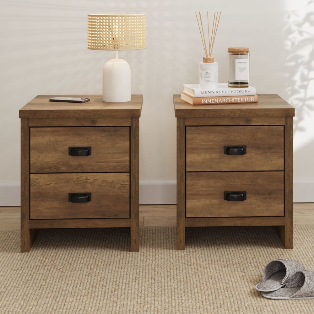 Balcombe Knotty Oak Wooden Bedside Cabinets In Pair